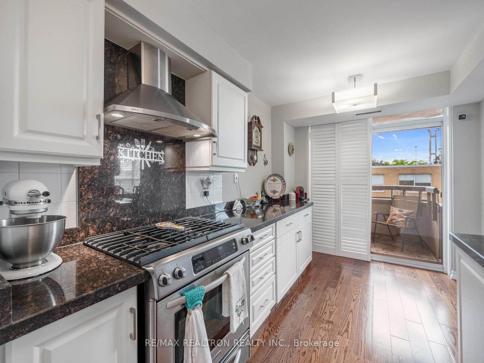 Photo 22 of Unit 309, 265 Ridley Boulevard, Toronto, Bedford Park-Nortown — HOMEH