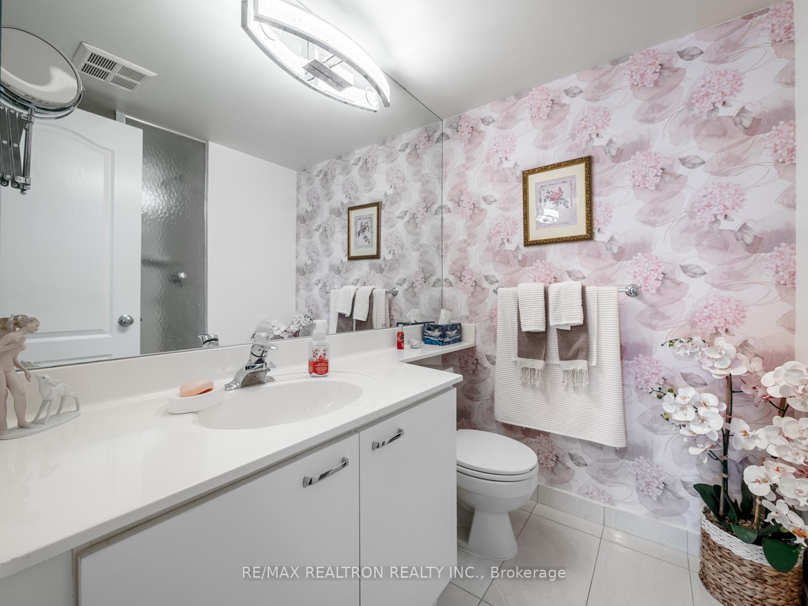 Photo 27 of Unit 309, 265 Ridley Boulevard, Toronto, Bedford Park-Nortown — HOMEH