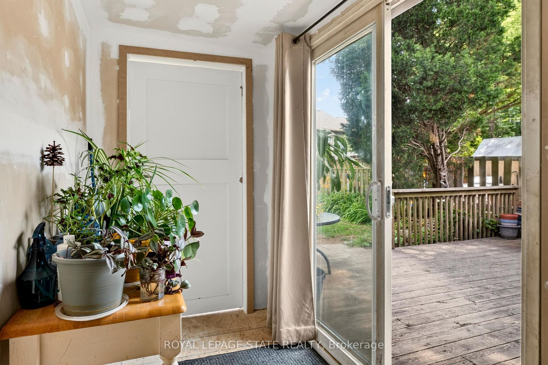 Photo 22 of 76 Teal Avenue, Hamilton, Lakeshore — HOMEH