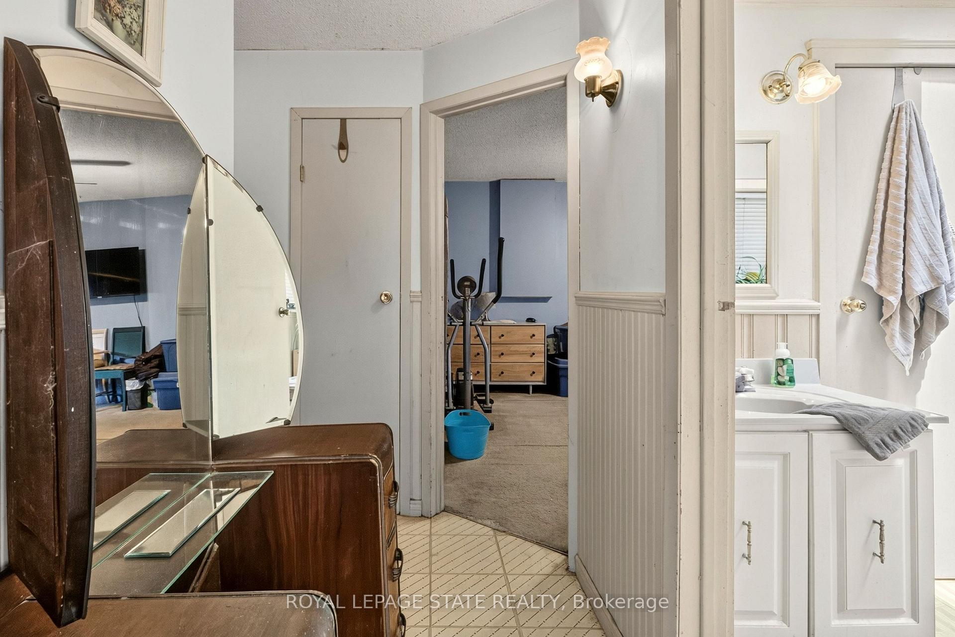 Photo 27 of 76 Teal Avenue, Hamilton, Lakeshore — HOMEH