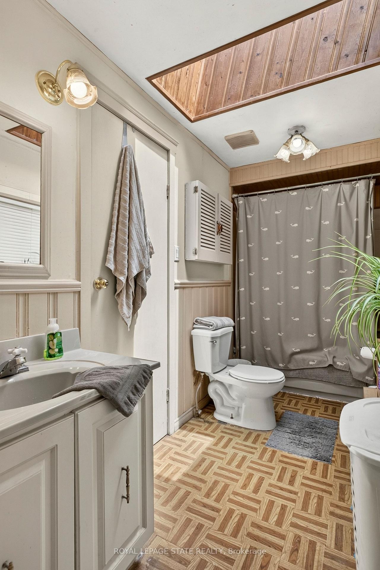 Photo 29 of 76 Teal Avenue, Hamilton, Lakeshore — HOMEH