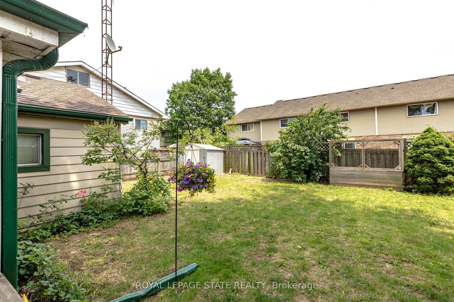 Photo 38 of 76 Teal Avenue, Hamilton, Lakeshore — HOMEH