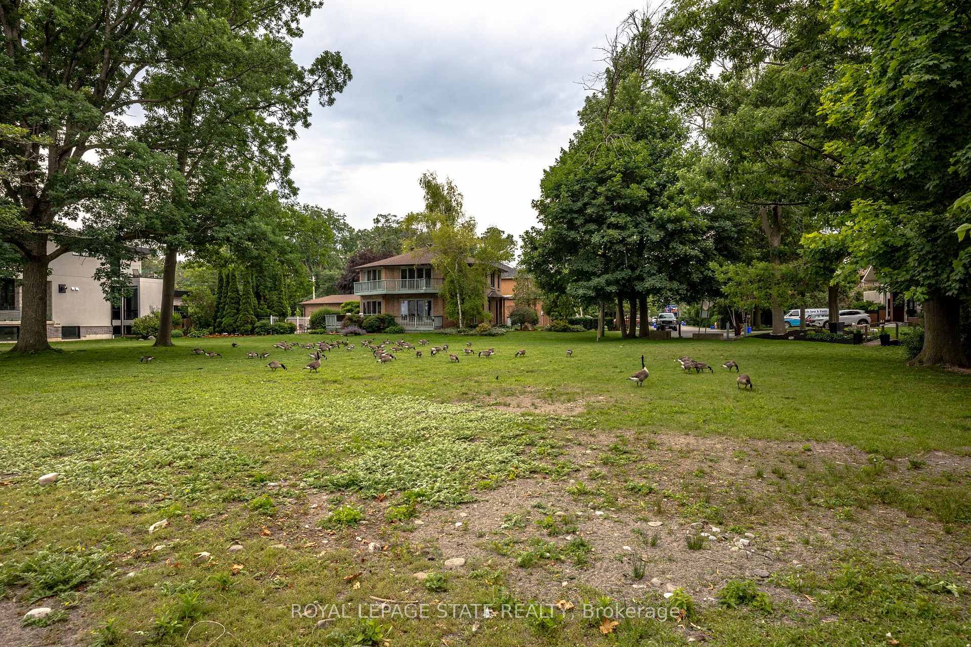 Photo 43 of 76 Teal Avenue, Hamilton, Lakeshore — HOMEH