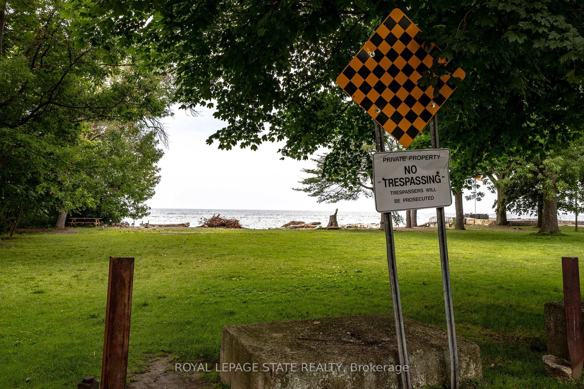 Photo 46 of 76 Teal Avenue, Hamilton, Lakeshore — HOMEH