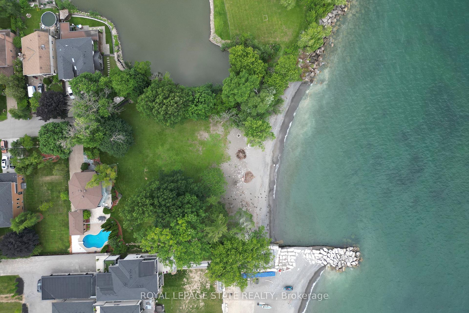 Photo 48 of 76 Teal Avenue, Hamilton, Lakeshore — HOMEH