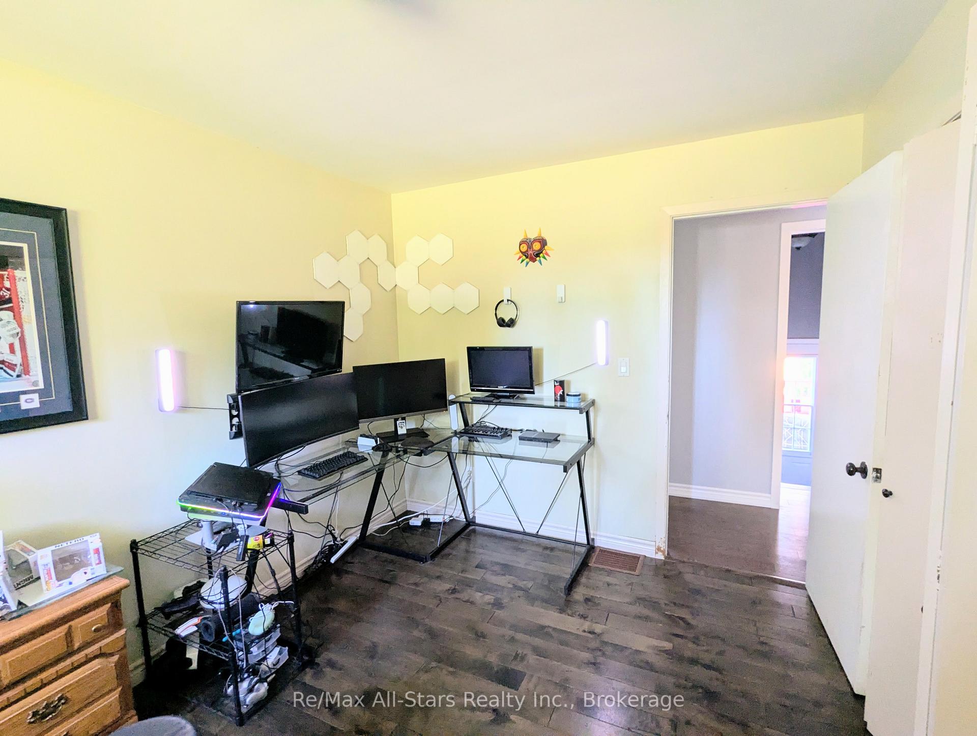 Photo 15 of 14 Valley Road, Cavan Monaghan, Cavan Twp — HOMEH