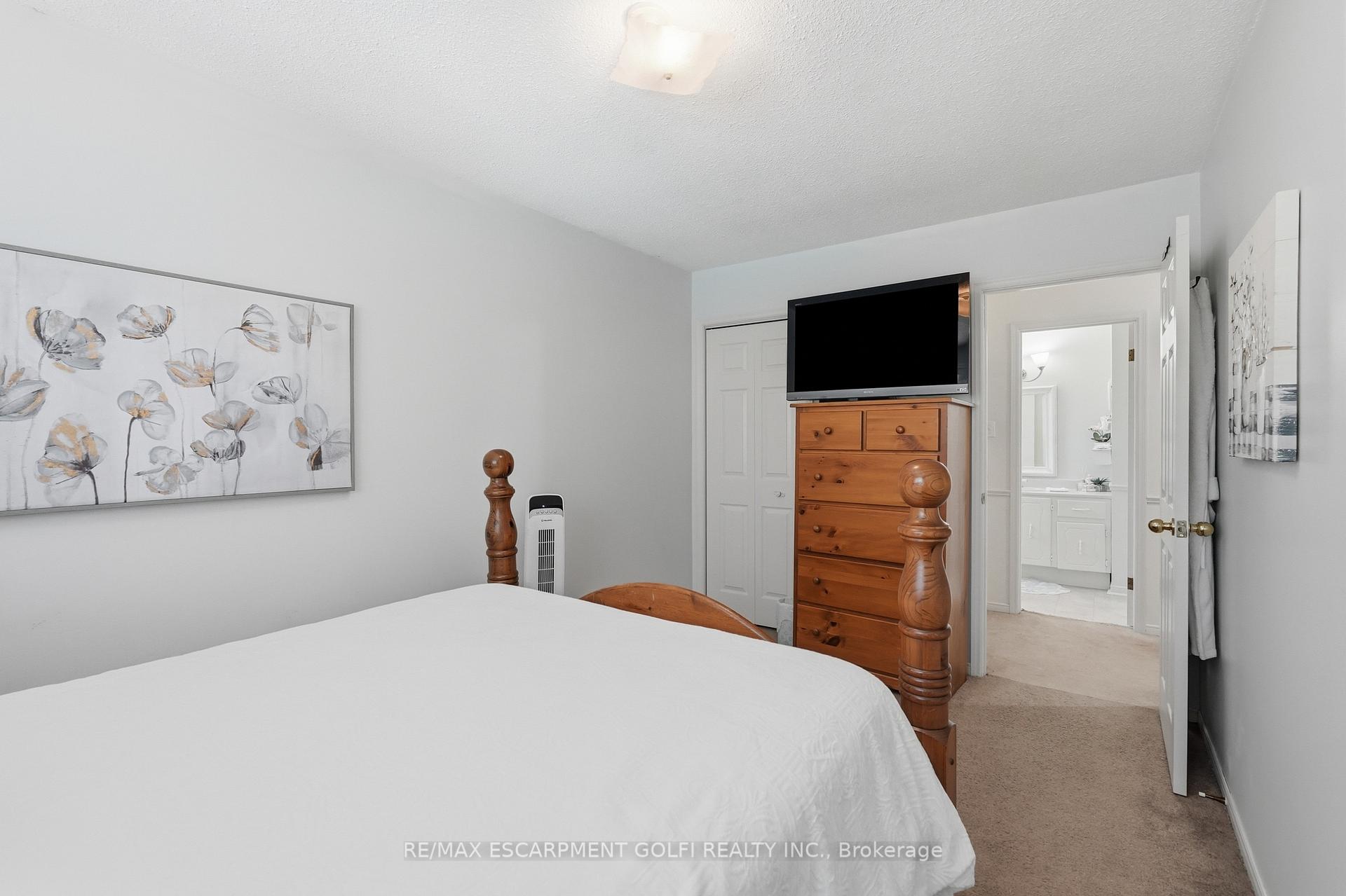 Photo 19 of 283 Parkway Drive, Milton, Old Milton — HOMEH