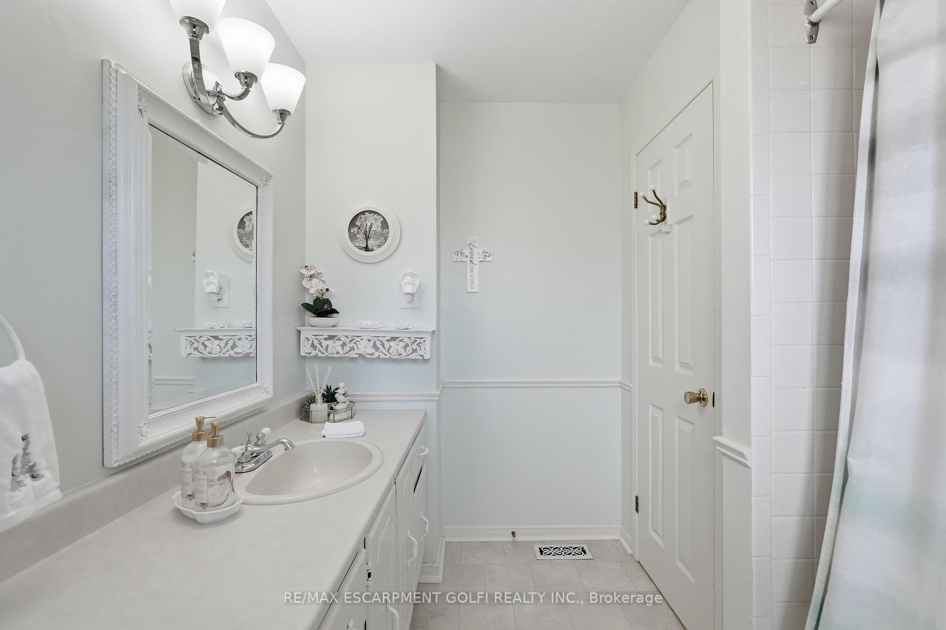 Photo 22 of 283 Parkway Drive, Milton, Old Milton — HOMEH