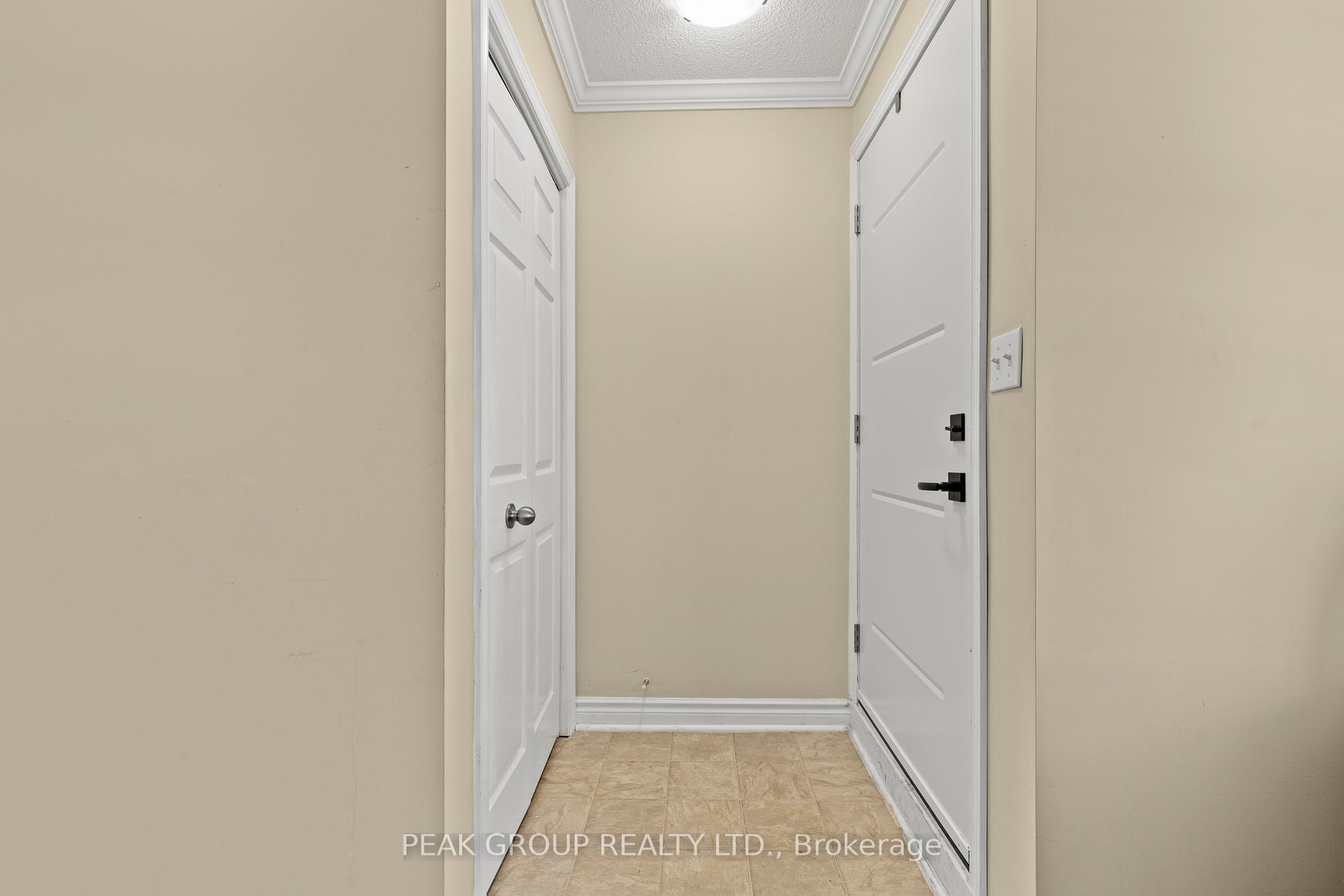 Photo 5 of Unit 7, 226 Vansickle Road, St. Catharines, Rykert/Vansickle — HOMEH