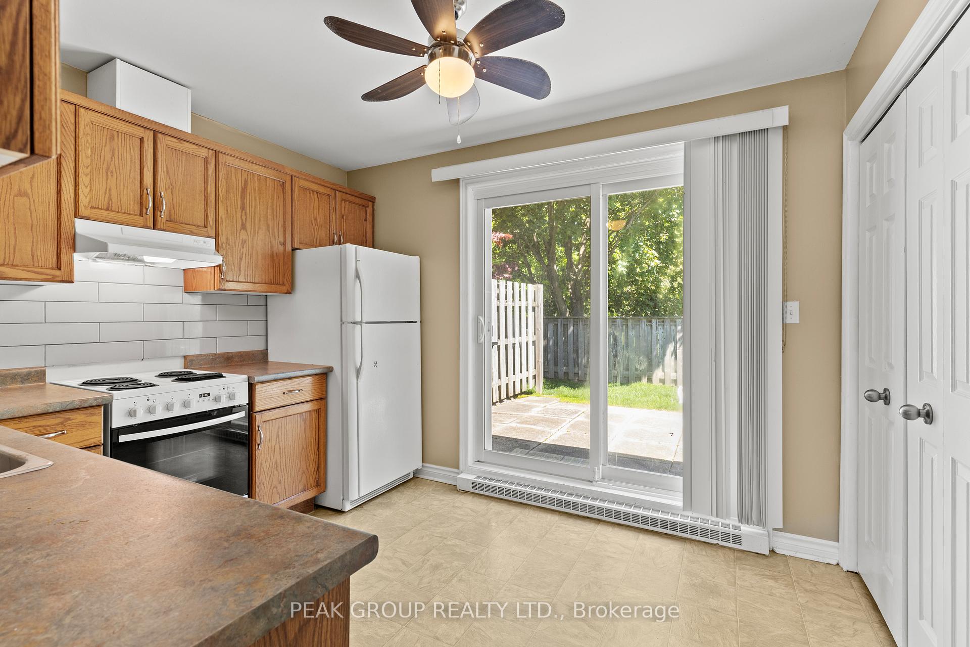 Photo 13 of Unit 7, 226 Vansickle Road, St. Catharines, Rykert/Vansickle — HOMEH