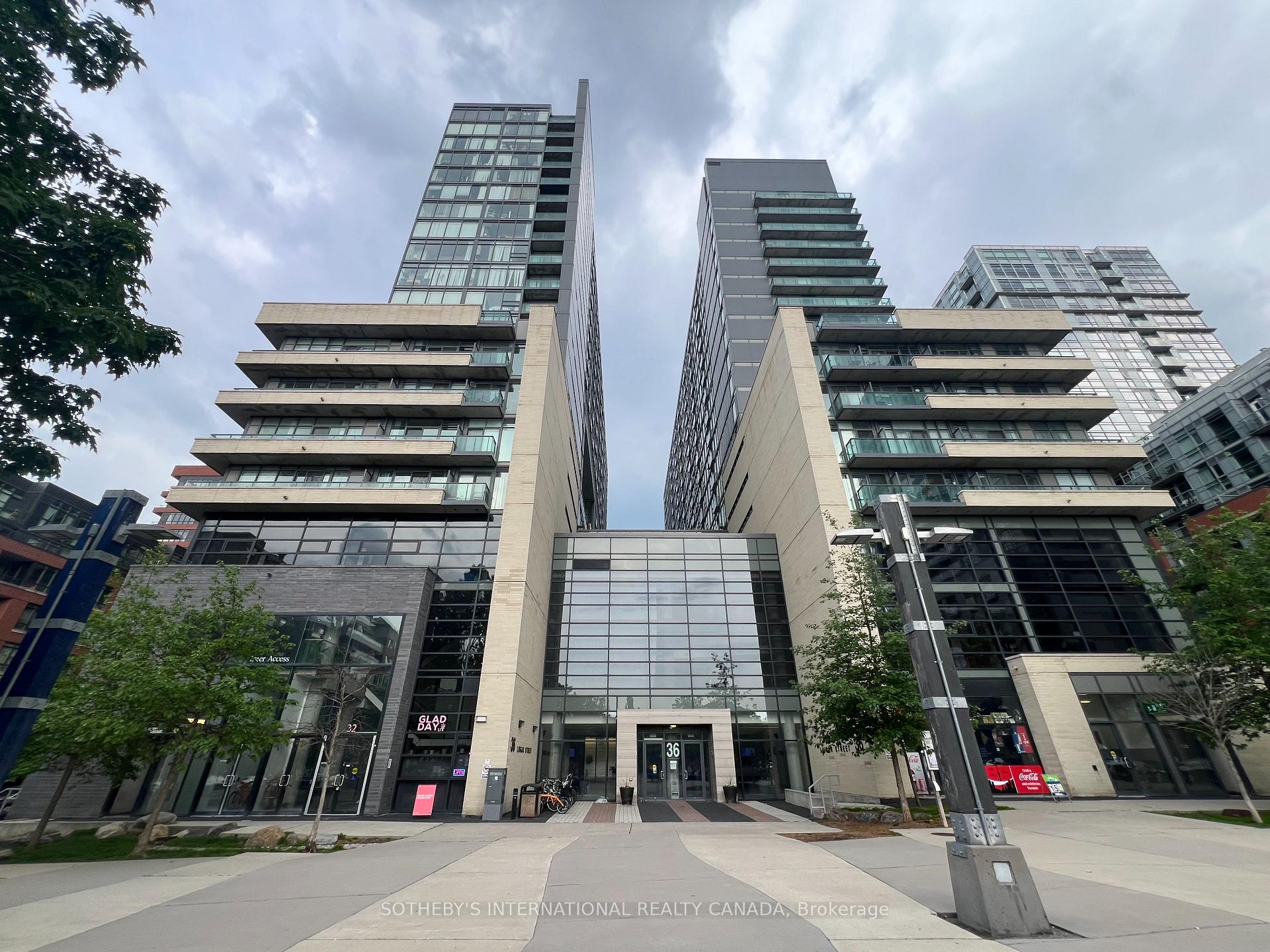 Photo 4 of Unit 815, 36 Lisgar Street, Toronto, Little Portugal — HOMEH