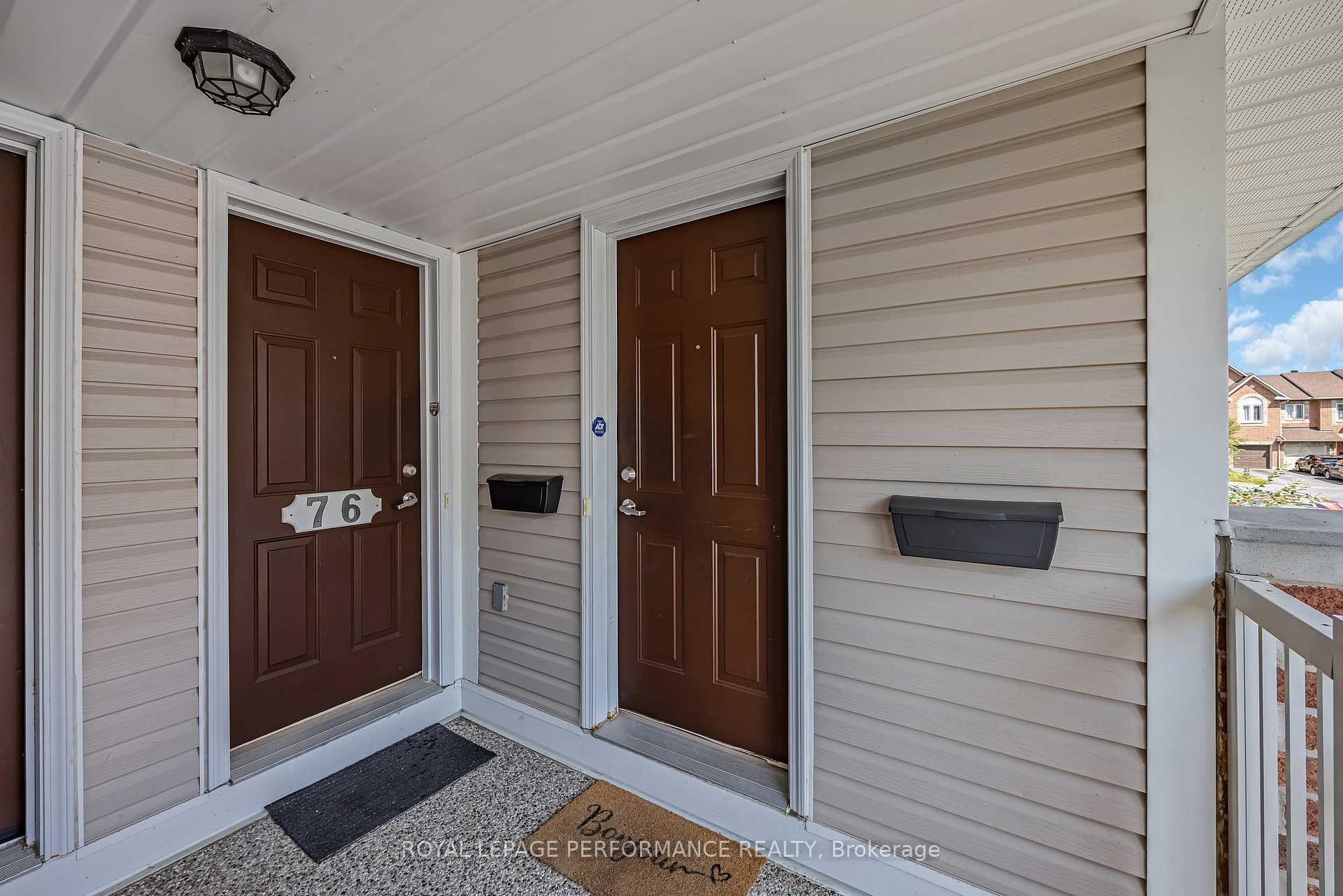 Photo 4 of Unit 124, 74 Crosby Private, Ottawa, Avalon East — HOMEH