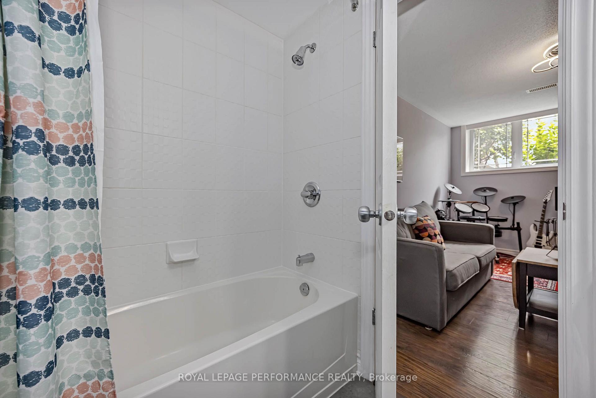 Photo 28 of Unit 124, 74 Crosby Private, Ottawa, Avalon East — HOMEH