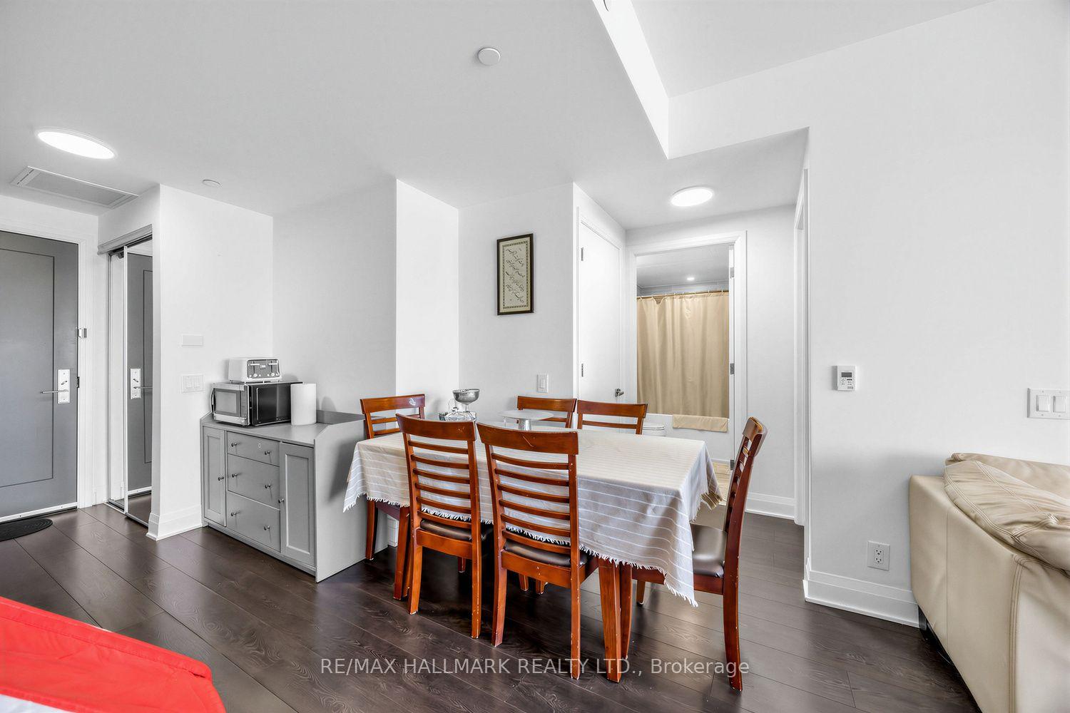 Photo 8 of Unit 902, 33 Frederick Todd Way, Toronto, Thorncliffe Park — HOMEH