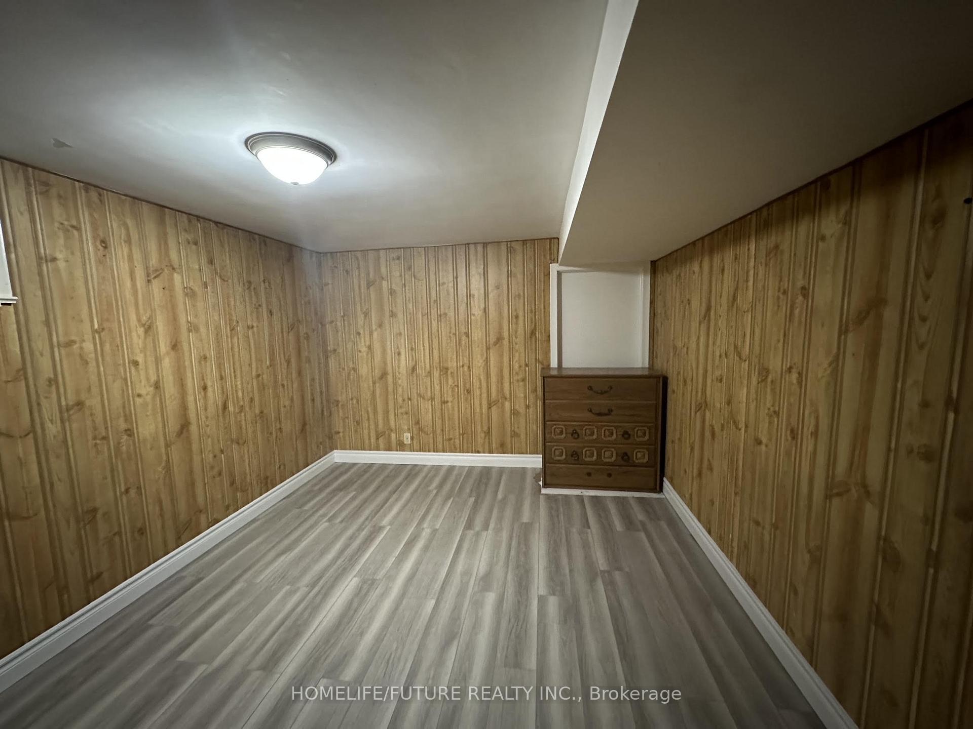 Photo 9 of Unit Bsmt, 27 Kells Avenue, Scarborough, Bendale — HOMEH