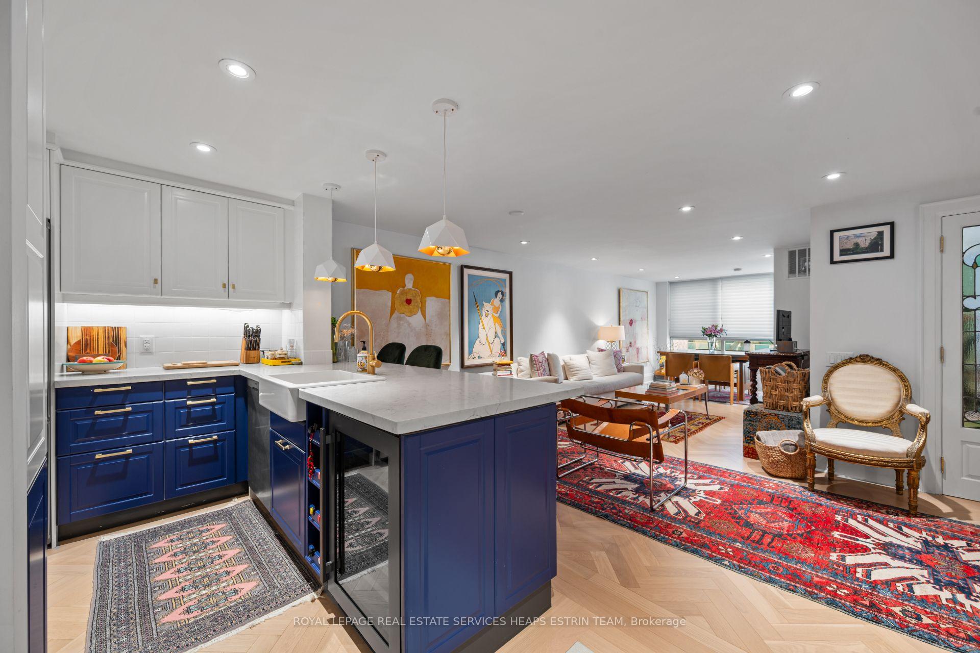 Photo 11 of Unit 401, 225 Davenport Road, Toronto, The Annex — HOMEH