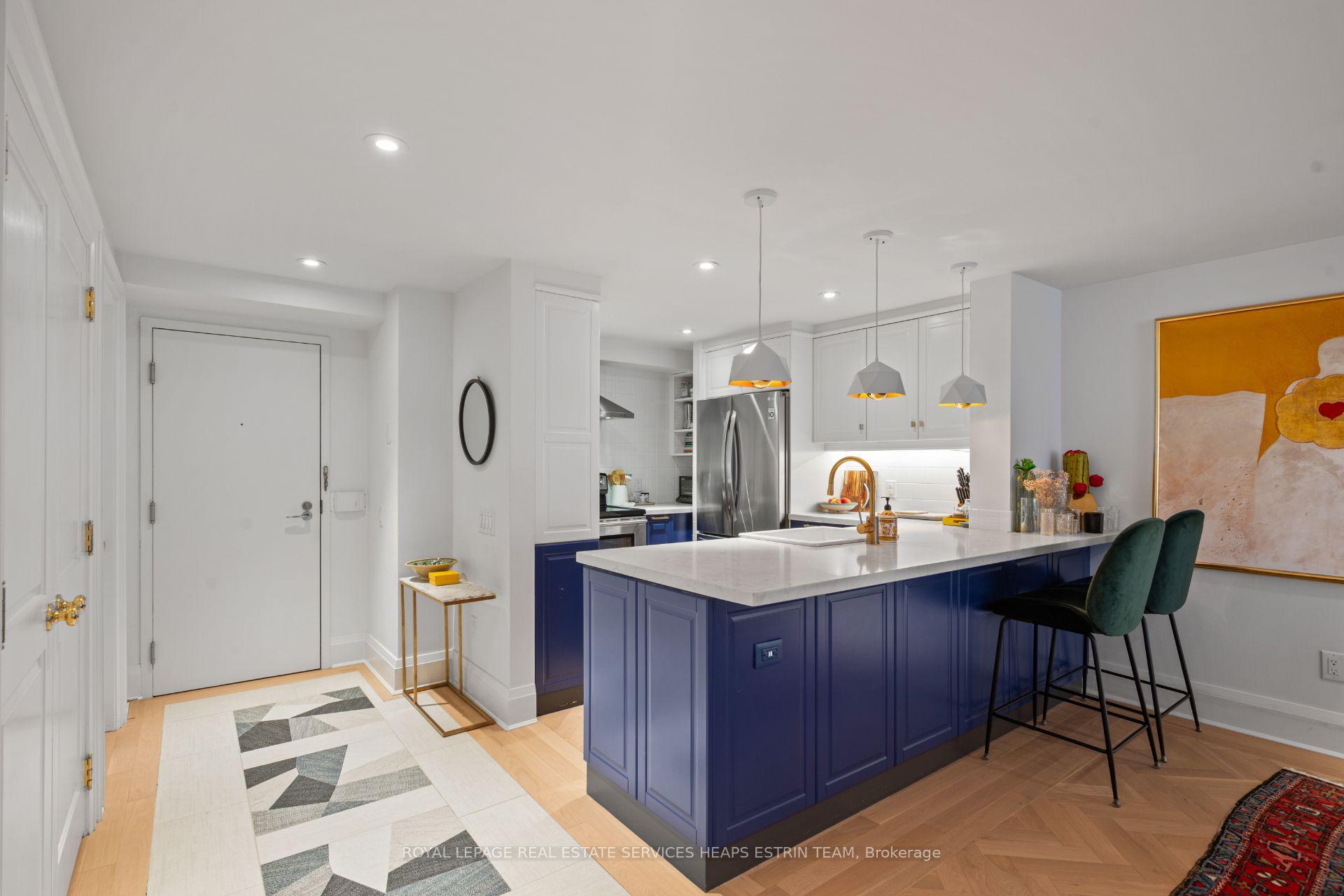 Photo 15 of Unit 401, 225 Davenport Road, Toronto, The Annex — HOMEH