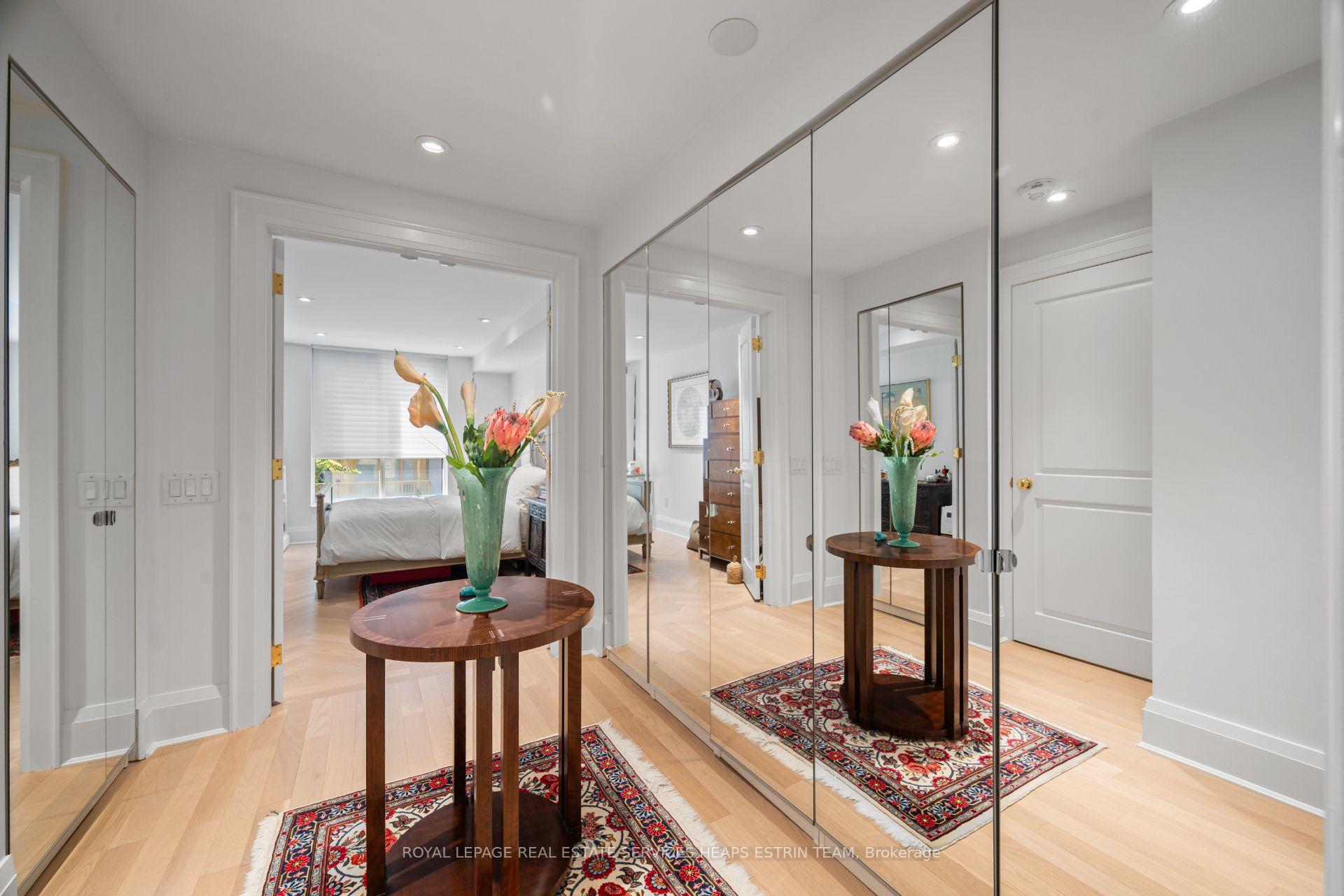 Photo 17 of Unit 401, 225 Davenport Road, Toronto, The Annex — HOMEH
