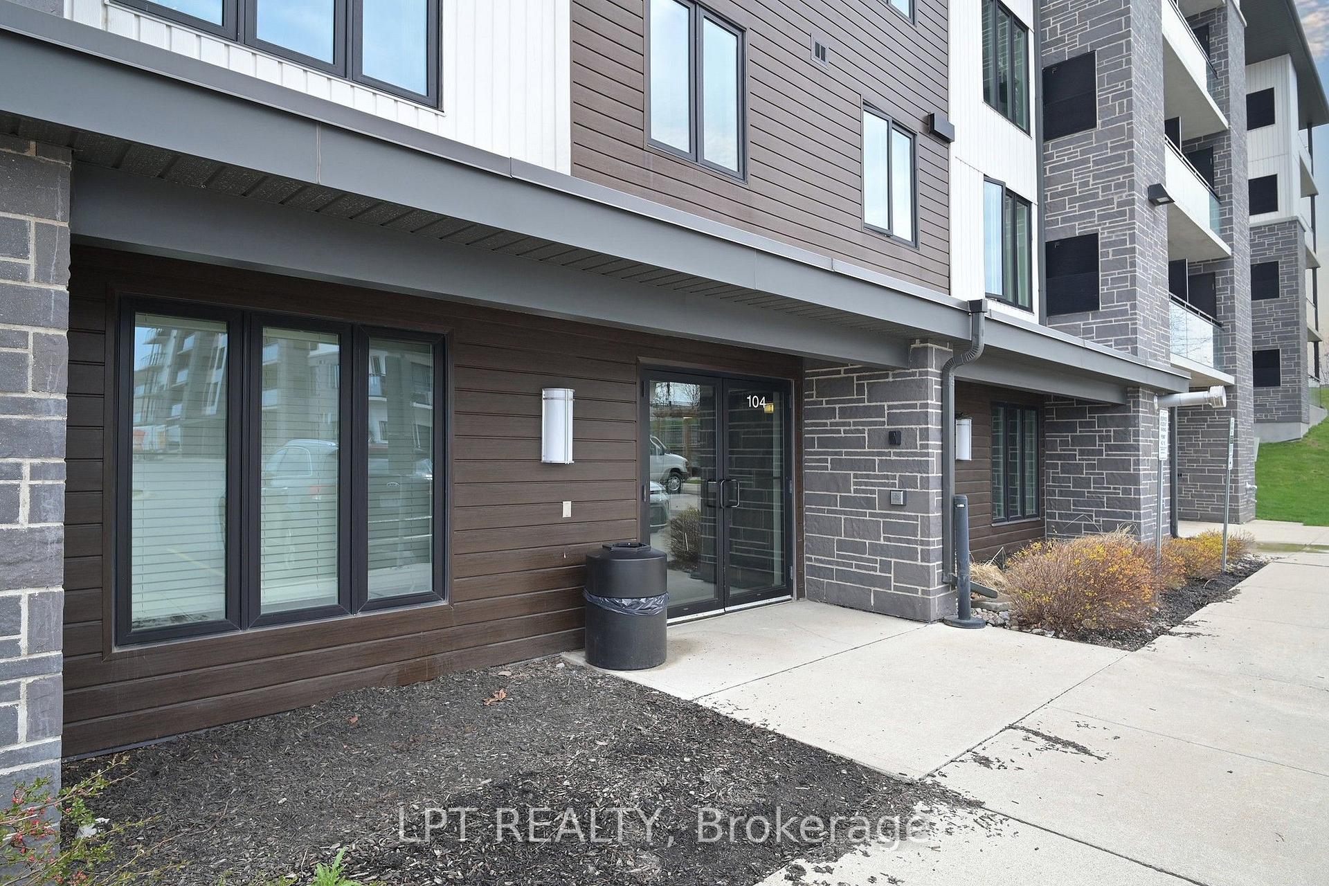 Photo 5 of 104 Summit Ridge Drive, Guelph, Grange Road — HOMEH