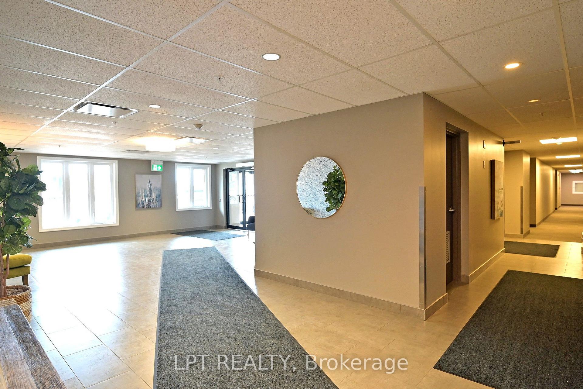 Photo 6 of 104 Summit Ridge Drive, Guelph, Grange Road — HOMEH