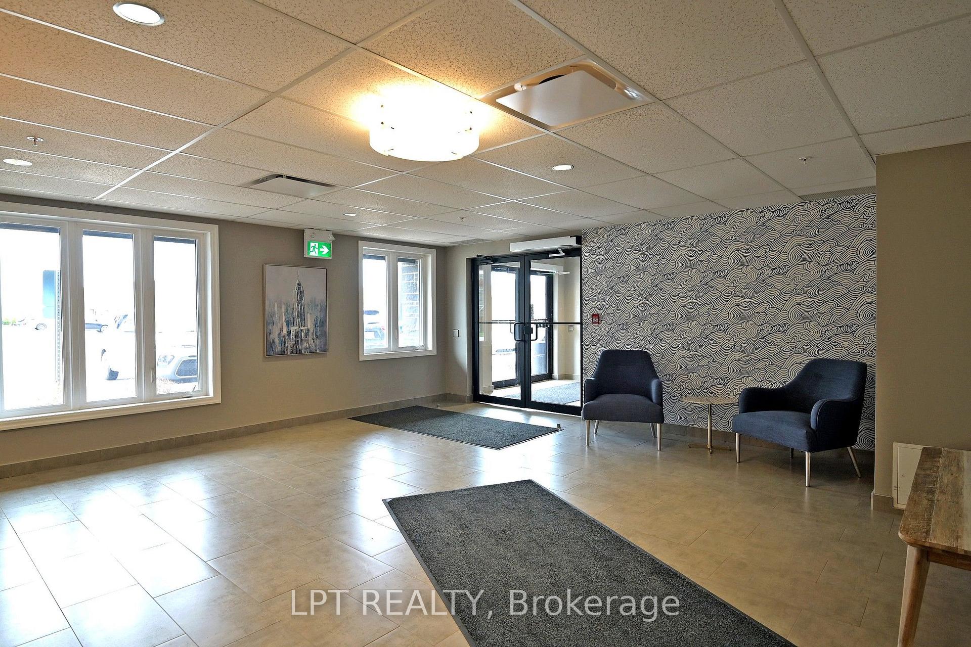 Photo 8 of 104 Summit Ridge Drive, Guelph, Grange Road — HOMEH