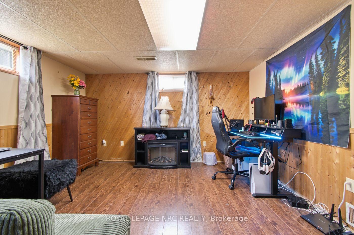 Photo 19 of 4381 Jackson Street, Lincoln, Beamsville — HOMEH