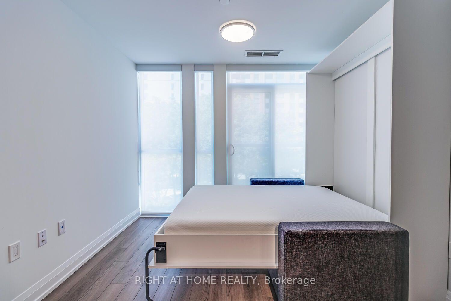 Photo 9 of Unit 311, 77 Mutual Street, Toronto, Church-Yonge Corridor — HOMEH