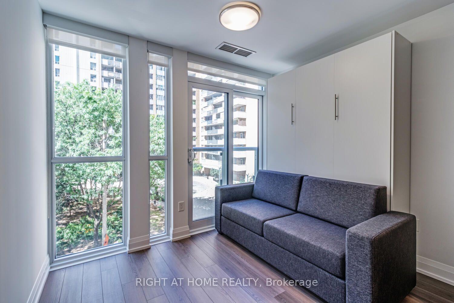 Photo 10 of Unit 311, 77 Mutual Street, Toronto, Church-Yonge Corridor — HOMEH