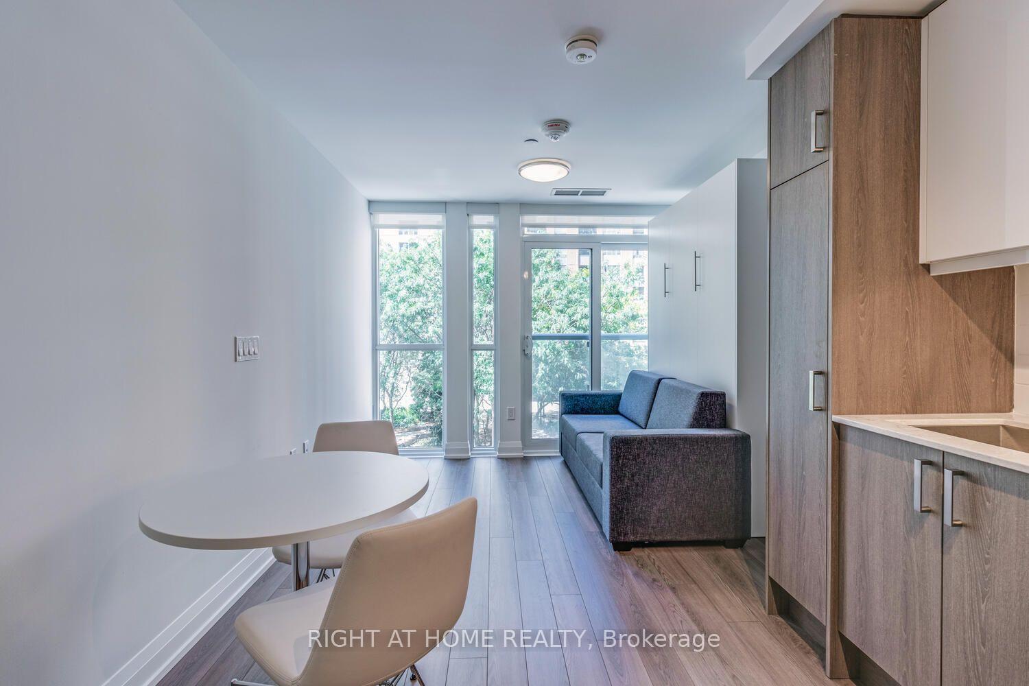 Photo 14 of Unit 311, 77 Mutual Street, Toronto, Church-Yonge Corridor — HOMEH