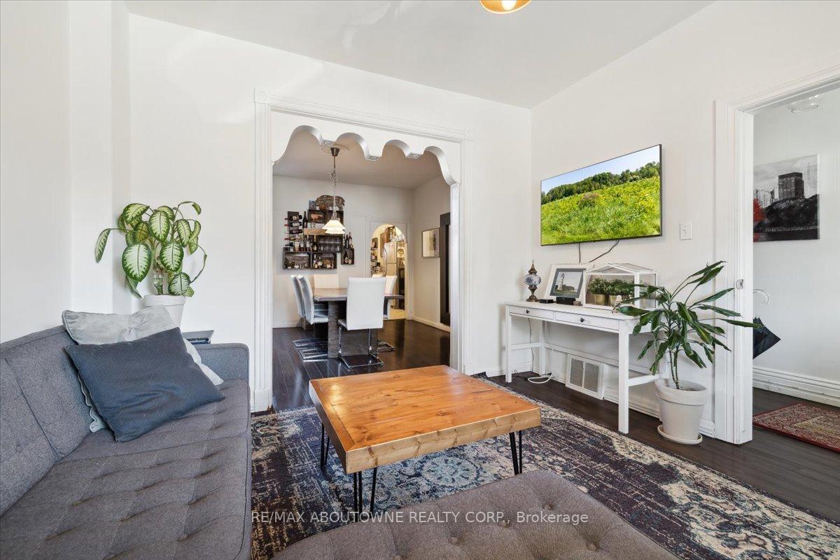 Photo 10 of 28 St Matthews Avenue, Hamilton, Landsdale — HOMEH