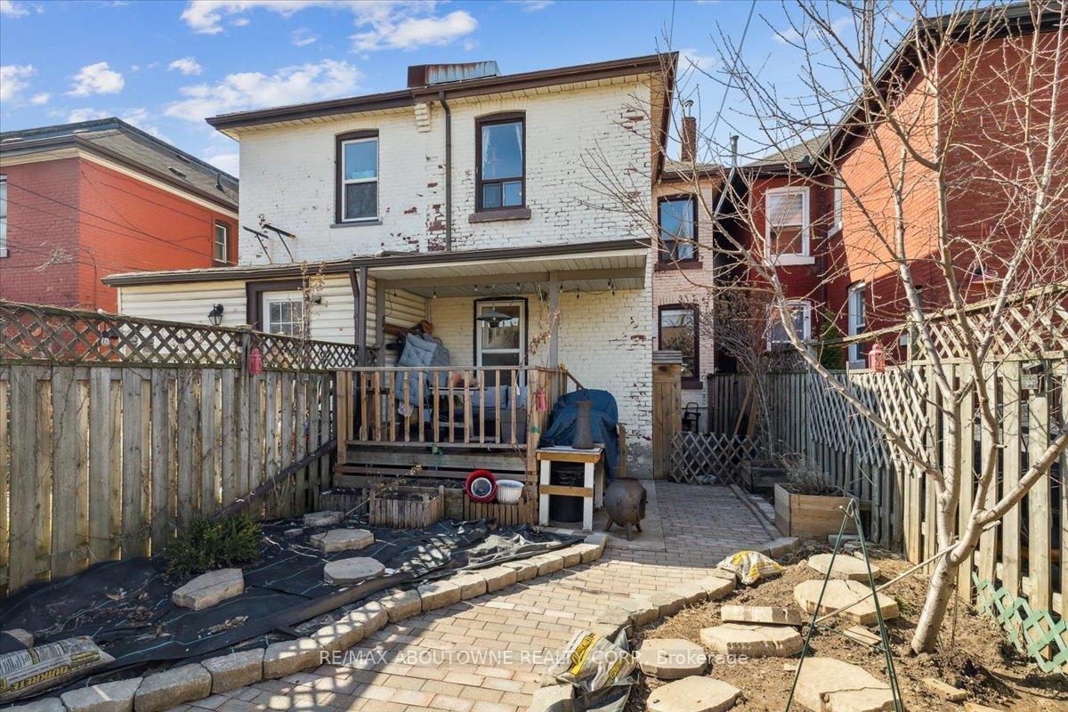 Photo 32 of 28 St Matthews Avenue, Hamilton, Landsdale — HOMEH