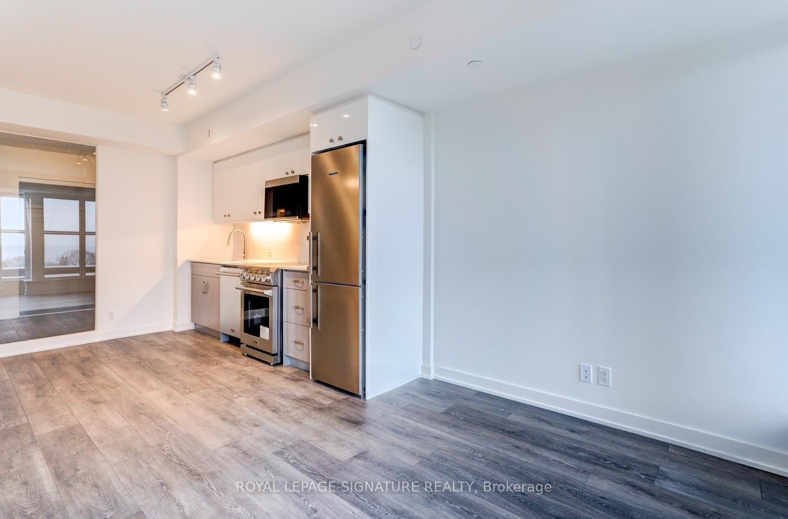 Photo 9 of Unit 814, 2 Manderley Drive, Scarborough, Birchcliffe-Cliffside — HOMEH