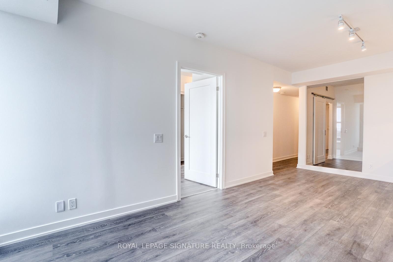 Photo 10 of Unit 814, 2 Manderley Drive, Scarborough, Birchcliffe-Cliffside — HOMEH