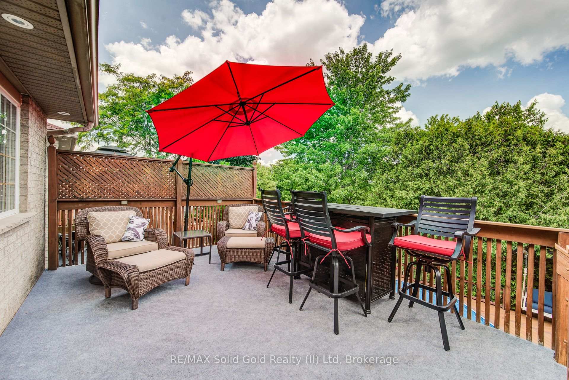 Photo 17 of 110 Glencliffe Court, Kitchener, Grand River North — HOMEH