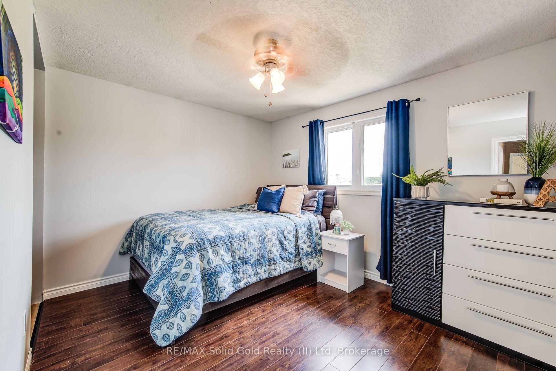 Photo 27 of 110 Glencliffe Court, Kitchener, Grand River North — HOMEH