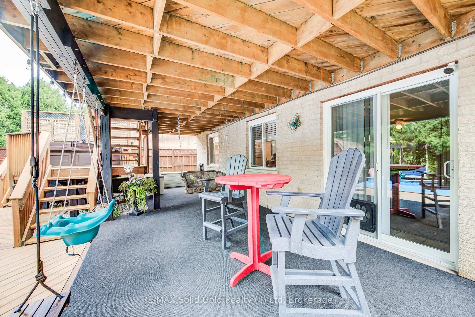 Photo 37 of 110 Glencliffe Court, Kitchener, Grand River North — HOMEH