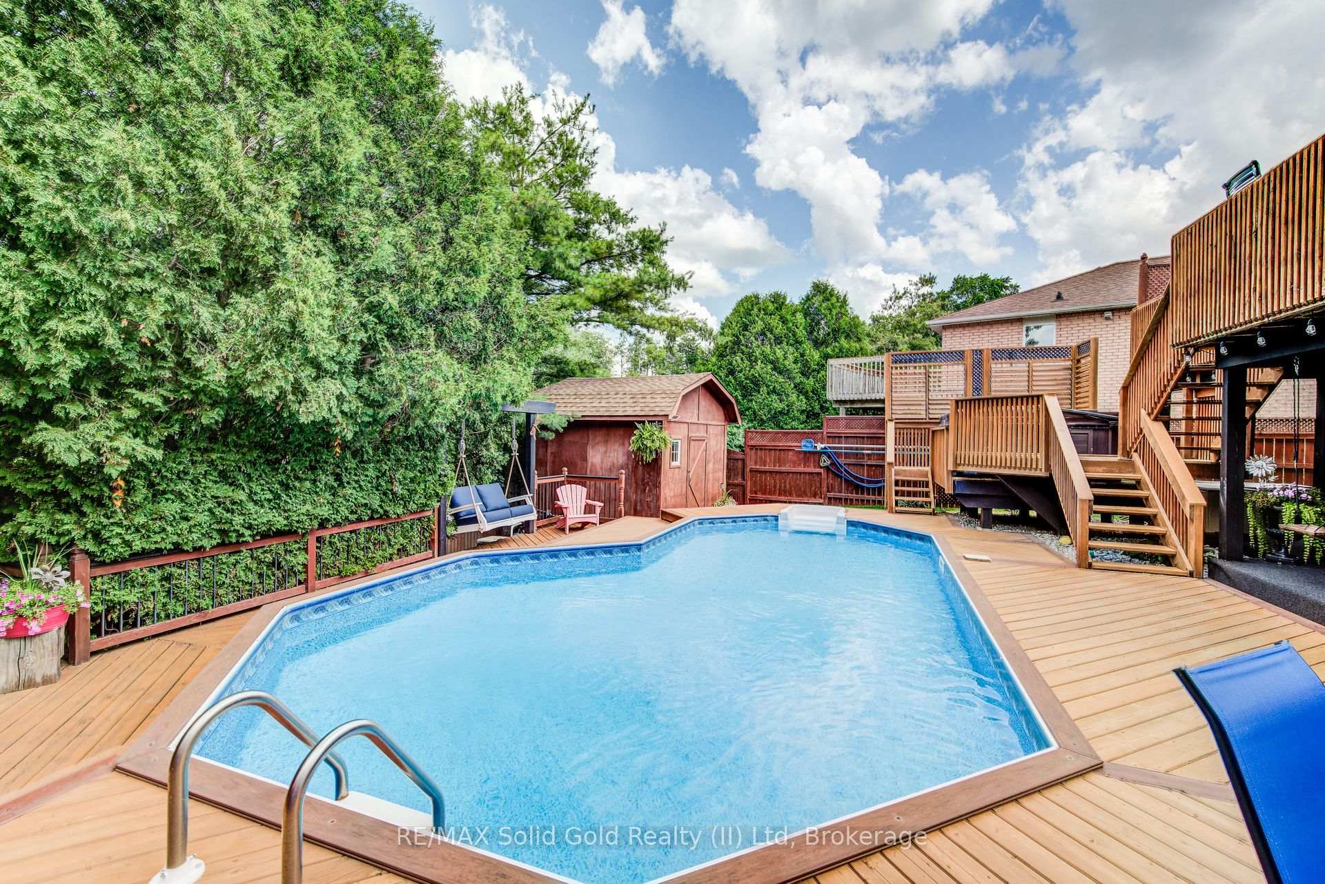 Photo 40 of 110 Glencliffe Court, Kitchener, Grand River North — HOMEH