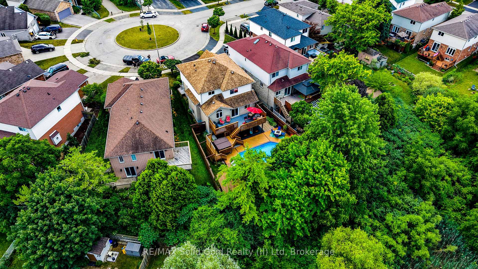 Photo 46 of 110 Glencliffe Court, Kitchener, Grand River North — HOMEH