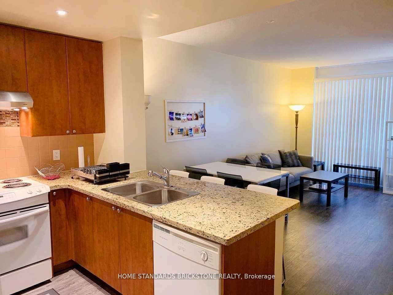 Photo 2 of Unit 908, 85 Bloor Street E, Toronto, Church-Yonge Corridor — HOMEH