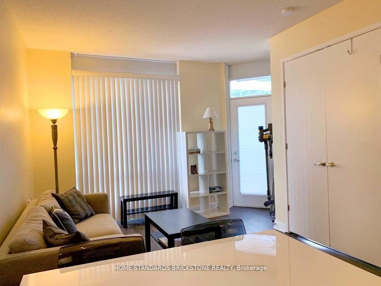 Photo 7 of Unit 908, 85 Bloor Street E, Toronto, Church-Yonge Corridor — HOMEH