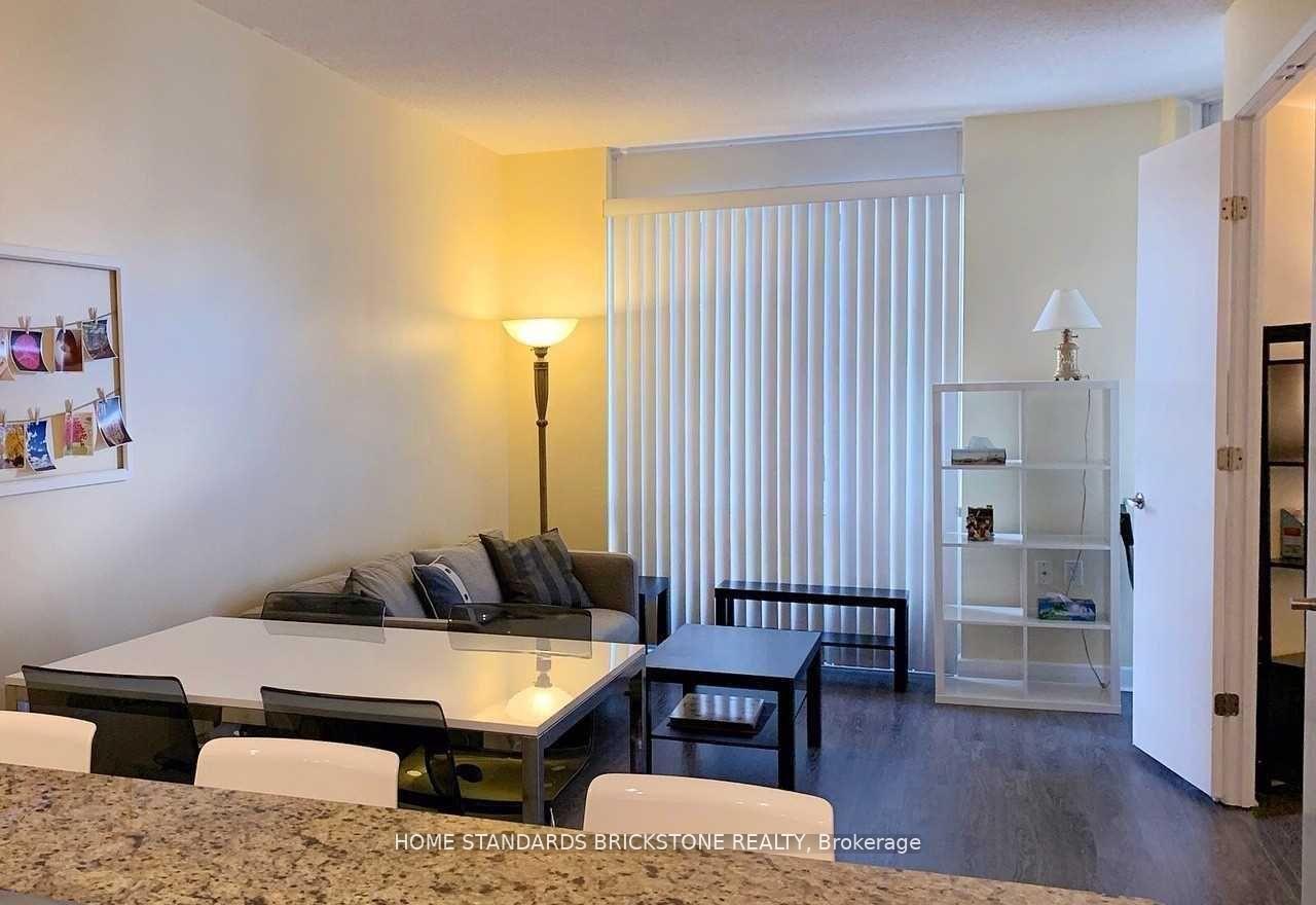 Photo 8 of Unit 908, 85 Bloor Street E, Toronto, Church-Yonge Corridor — HOMEH