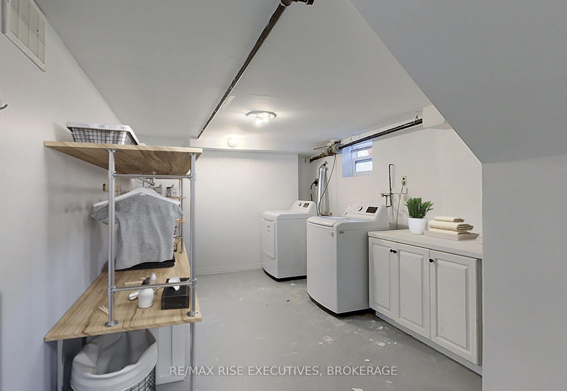 Photo 13 of Unit 2, 2 Howard Crescent, Kingston, West of Sir John A. Blvd — HOMEH