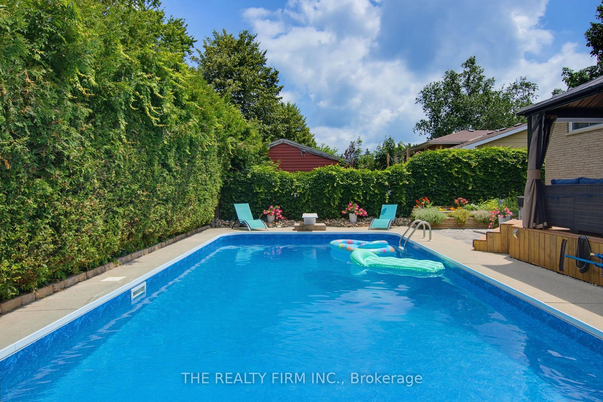 Photo 36 of 493 Maple Street, Strathroy-Caradoc, NW — HOMEH