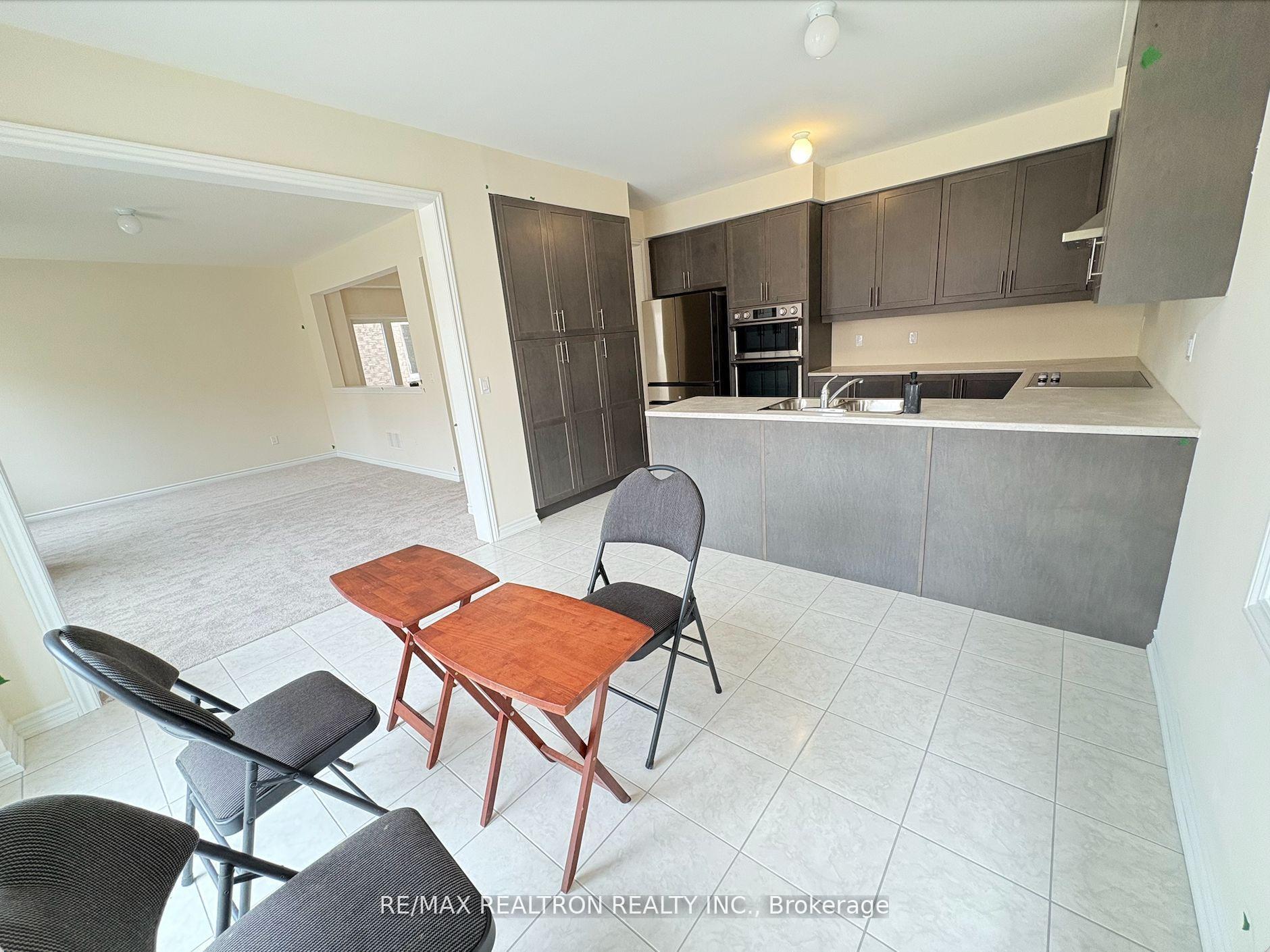 Photo 12 of 6 Heather Fullerton Road, Georgina, Sutton & Jackson's Point — HOMEH