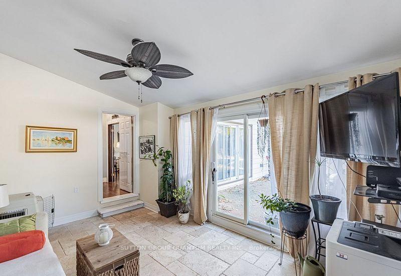 Photo 27 of 127 Mayfield Drive N, Oakville, College Park — HOMEH