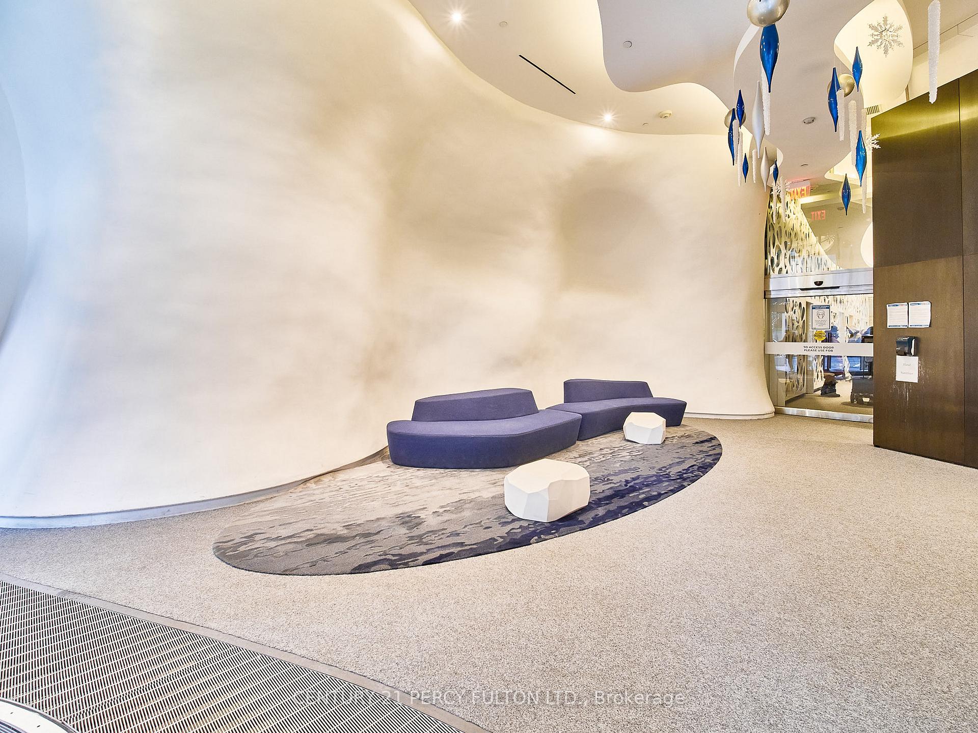 Photo 2 of Unit 3605, 1 Bloor Street E, Toronto, Church-Yonge Corridor — HOMEH