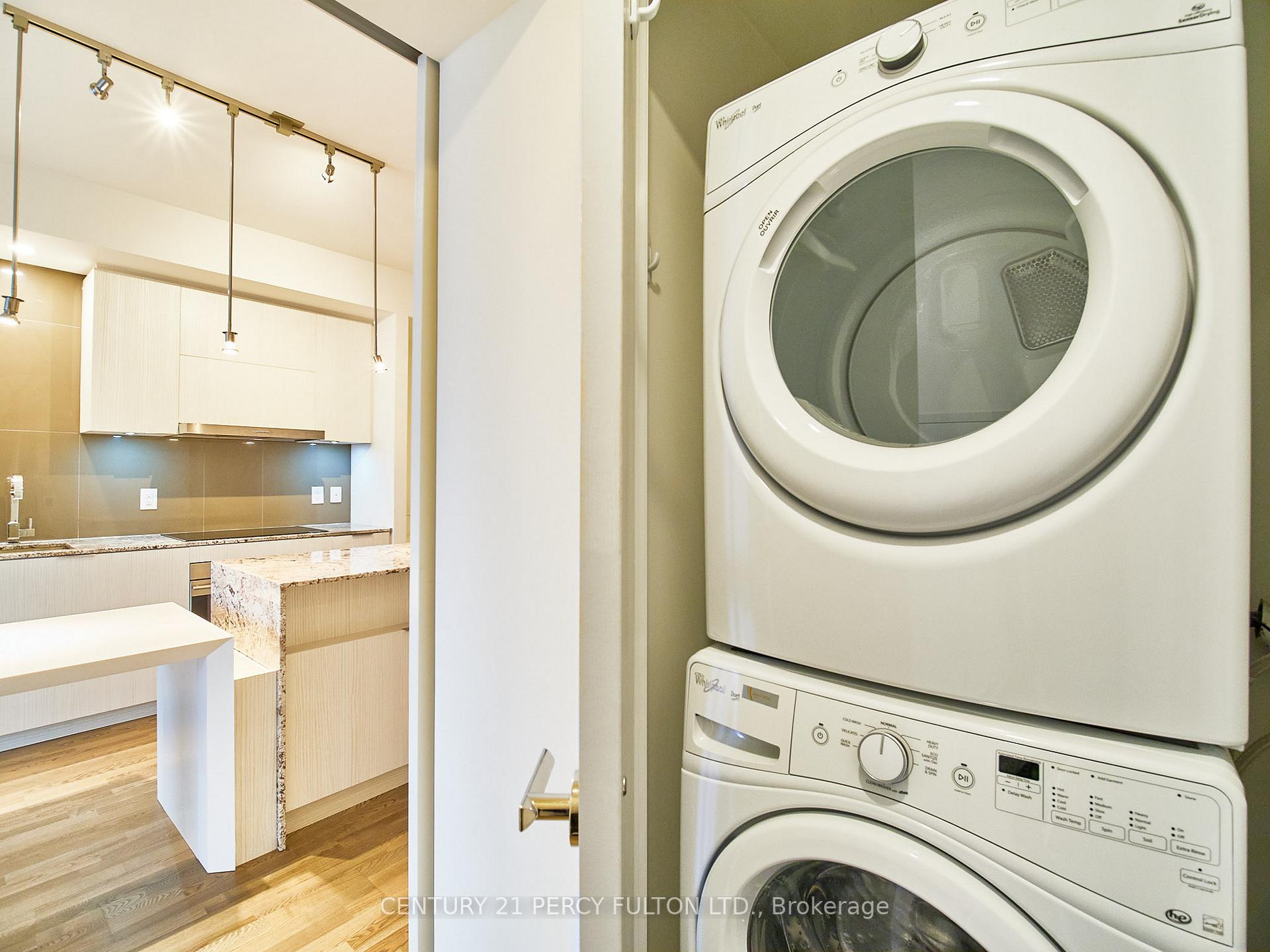 Photo 13 of Unit 3605, 1 Bloor Street E, Toronto, Church-Yonge Corridor — HOMEH