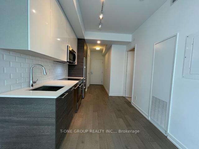 Photo 4 of Unit 2905, 28 Wellesley Street E, Toronto, Church-Yonge Corridor — HOMEH