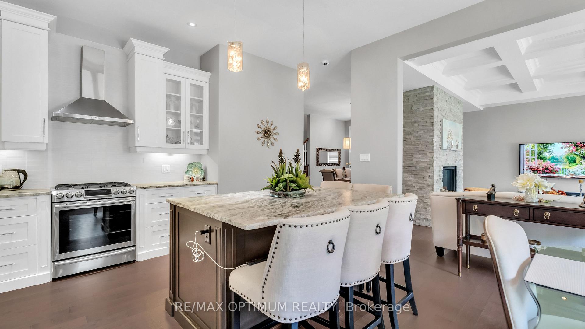 Photo 16 of 829 Copper Ridge Drive, Waterloo, Eastbridge — HOMEH