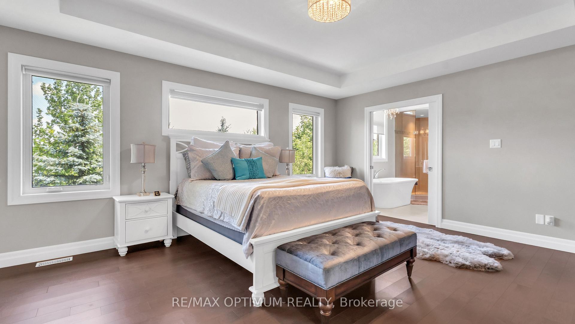 Photo 21 of 829 Copper Ridge Drive, Waterloo, Eastbridge — HOMEH